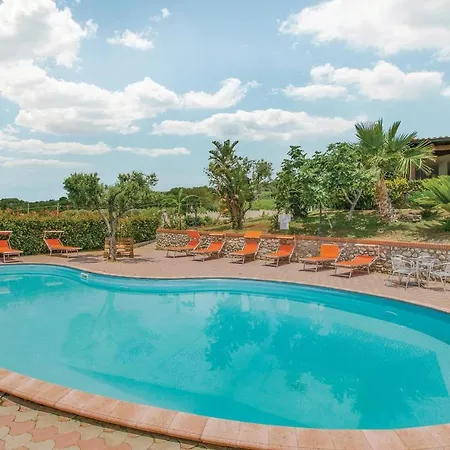 Casa Rosa Apartment Ricadi